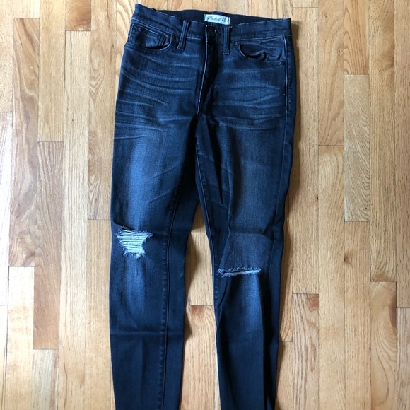 9" High-Rise Skinny Jeans in Kincaid Wash - Picture 2 of 3